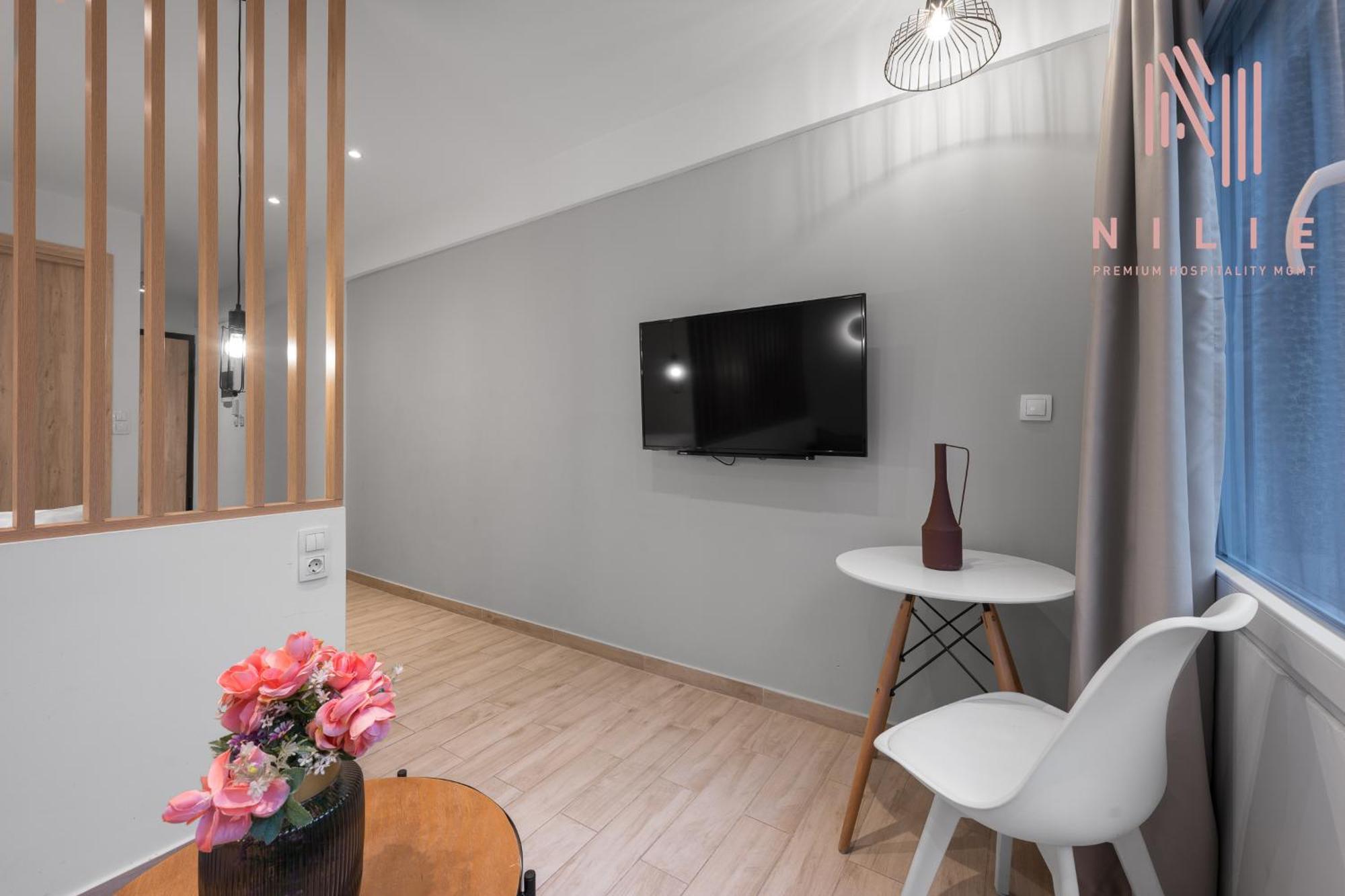 テッサロニキV1 Boutique Nilie Hospitality Mgmtアパートメント エクステリア 写真